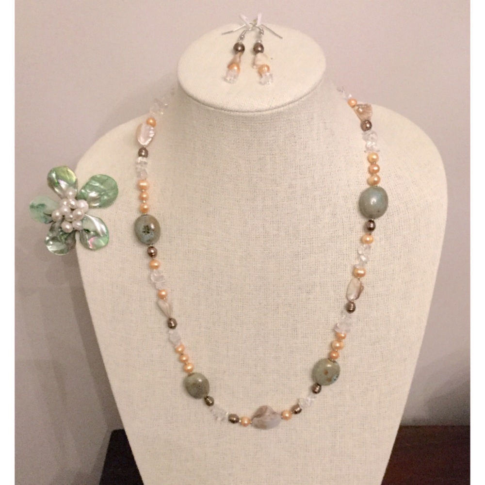 Freshwater Pearl & Shell Necklace & Earrings